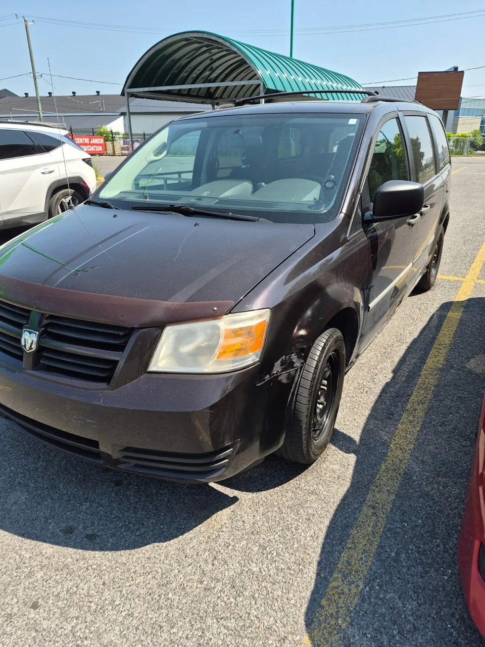 Dodge Grand Caravan 2010 photo 3