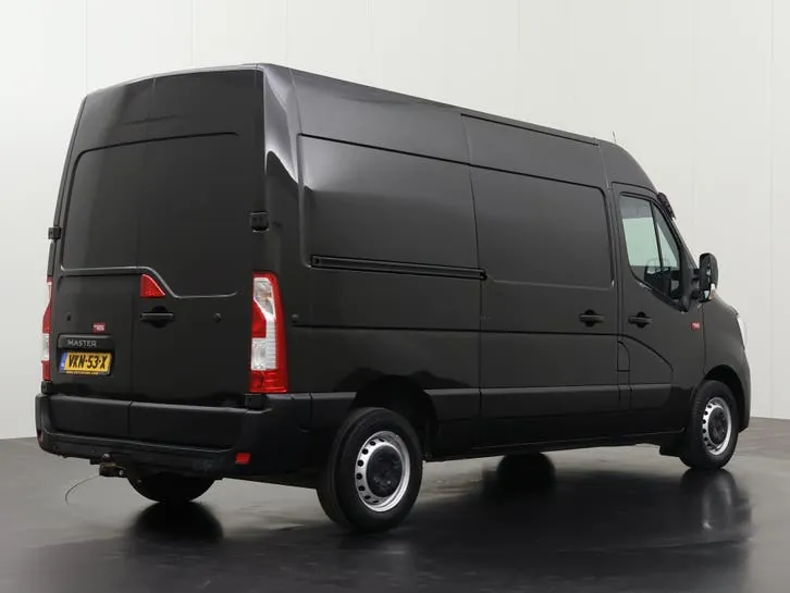 Renault Master 2021 photo 2