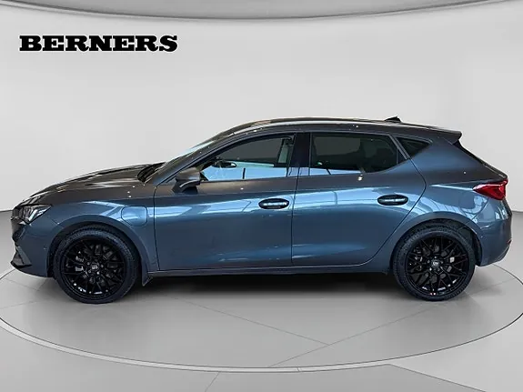 Seat Leon 2021 photo 2