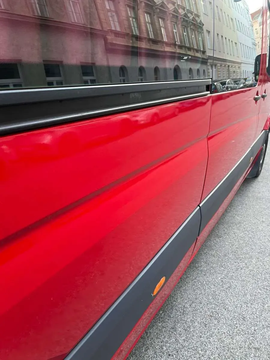 Mercedes-Benz Sprinter 2011 photo 2