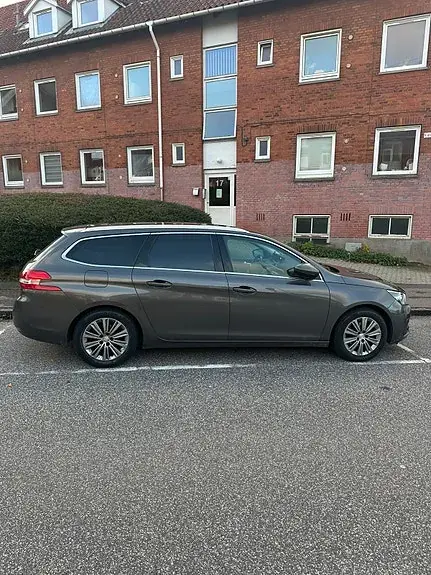 Peugeot 308 2018 photo 4