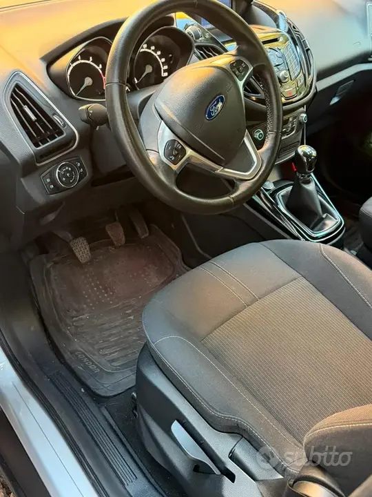Ford B-Max 2015 photo 4
