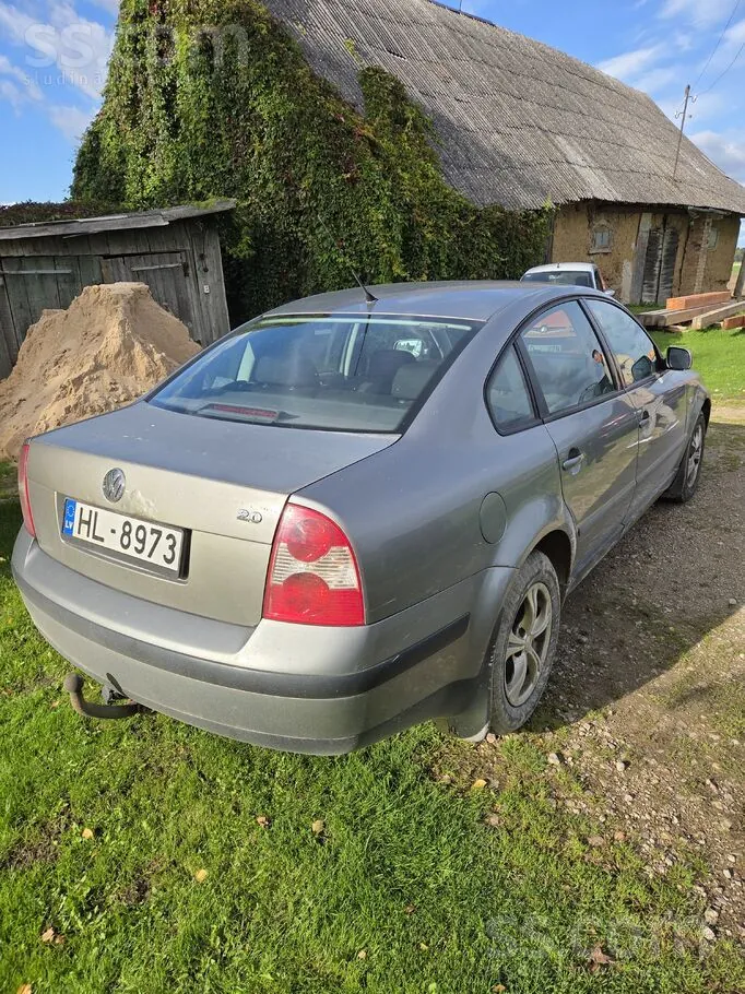 Volkswagen Passat 2002 photo 3