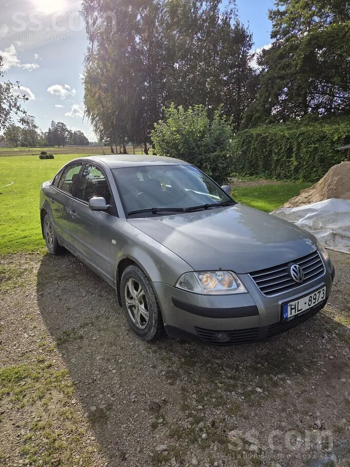 Volkswagen Passat 2002 photo 2