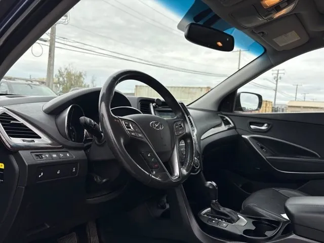 Hyundai Santa Fe 2017 photo 2