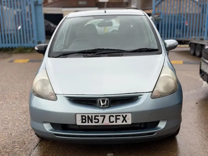 Honda Jazz 2007 photo 2