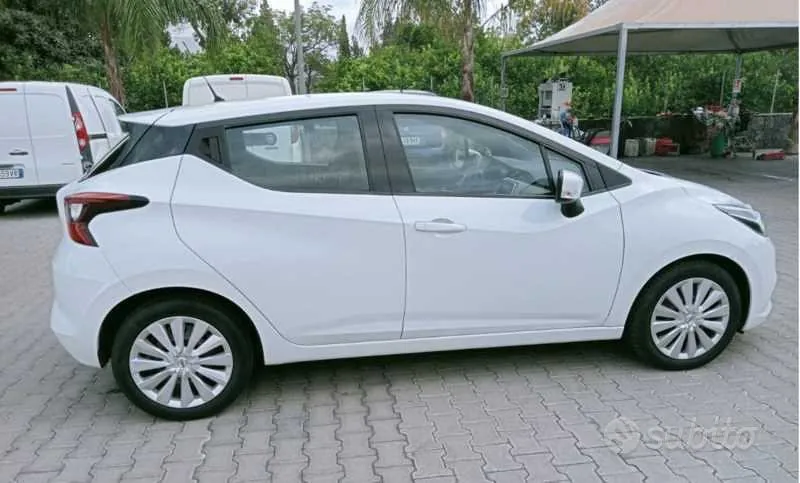 Nissan Micra 2018 photo 5