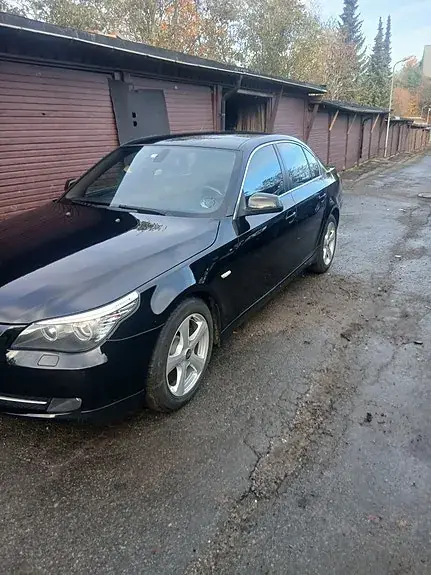 BMW 520D 2009 photo 2