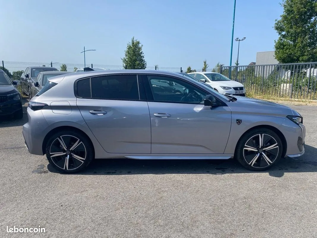 Peugeot 308 2025 photo 4