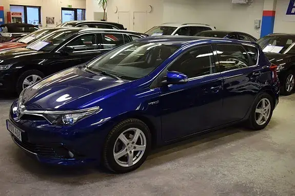 Toyota Auris 2016 photo 3