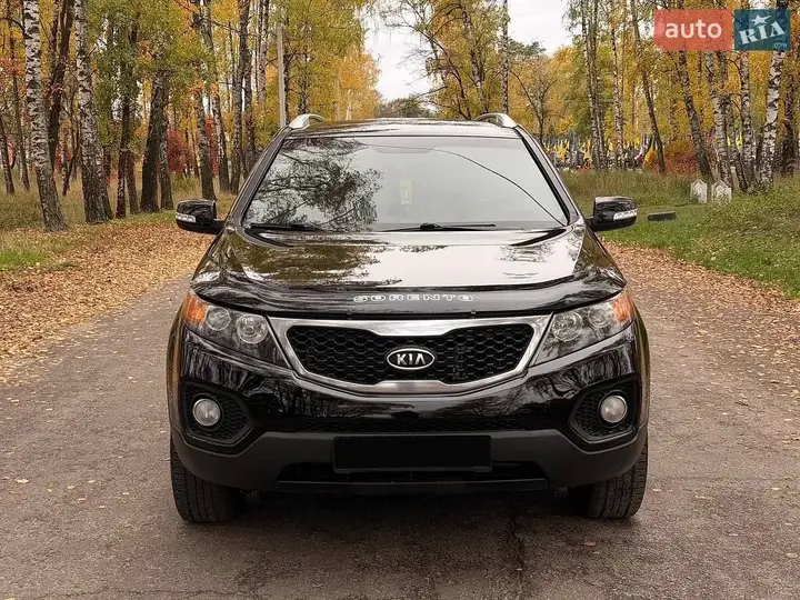 Kia Sorento 2011 photo 2