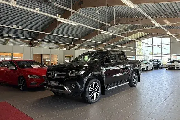 Mercedes-Benz X350 D