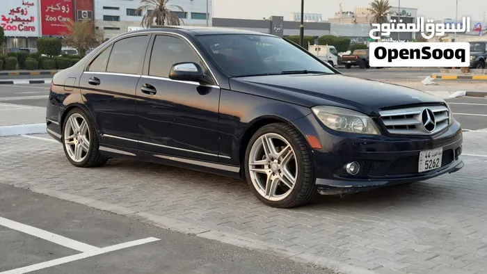 Mercedes-Benz C300