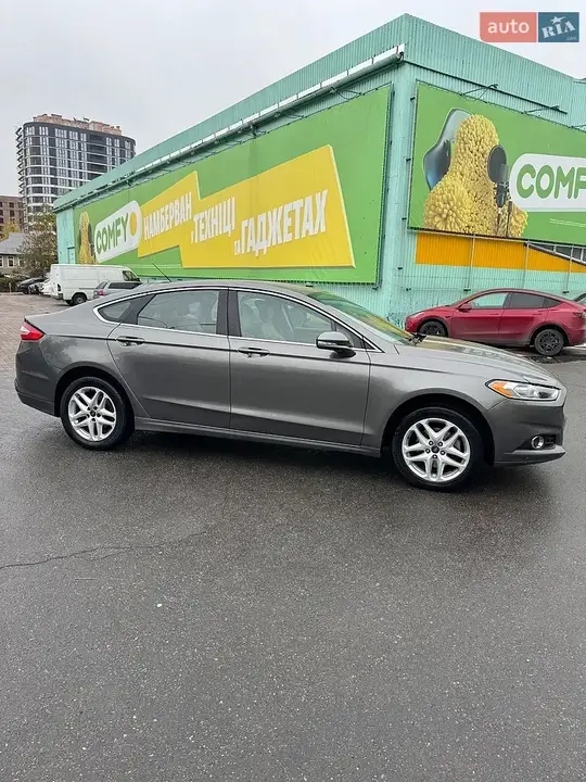 Ford Fusion 2014 photo 4