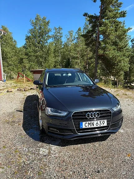 Audi A4 2015 photo 2
