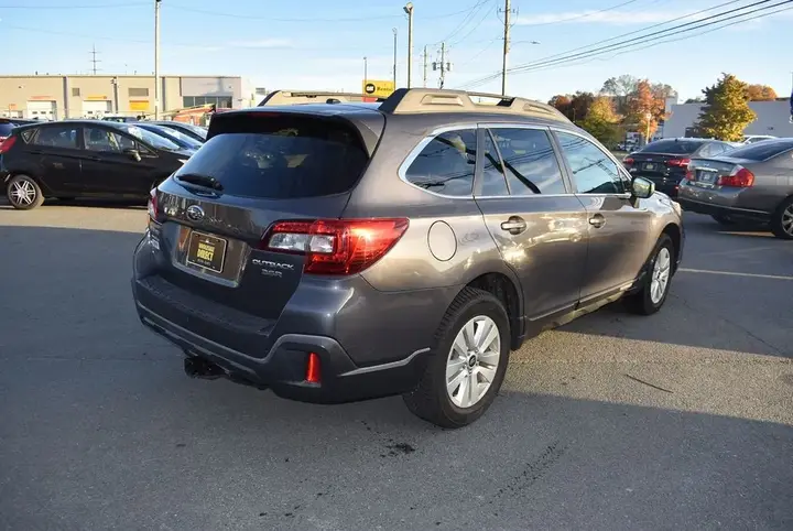 Subaru Outback 2018 photo 4