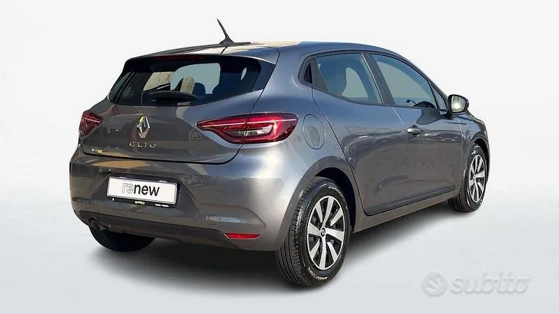 Renault Clio 2023 photo 2