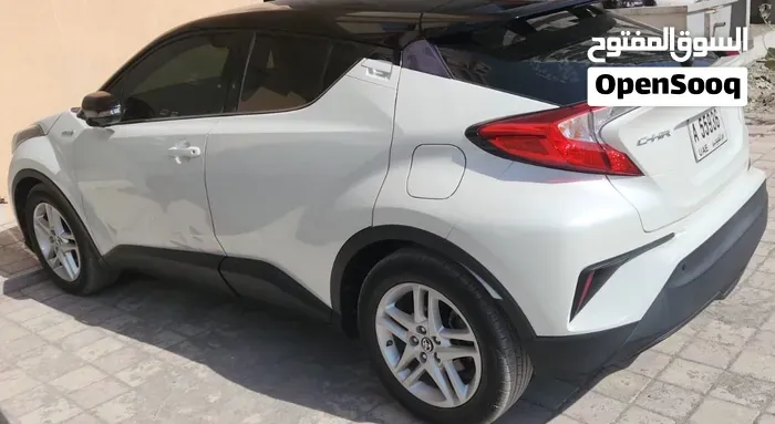 Toyota C-Hr 2021 photo 2