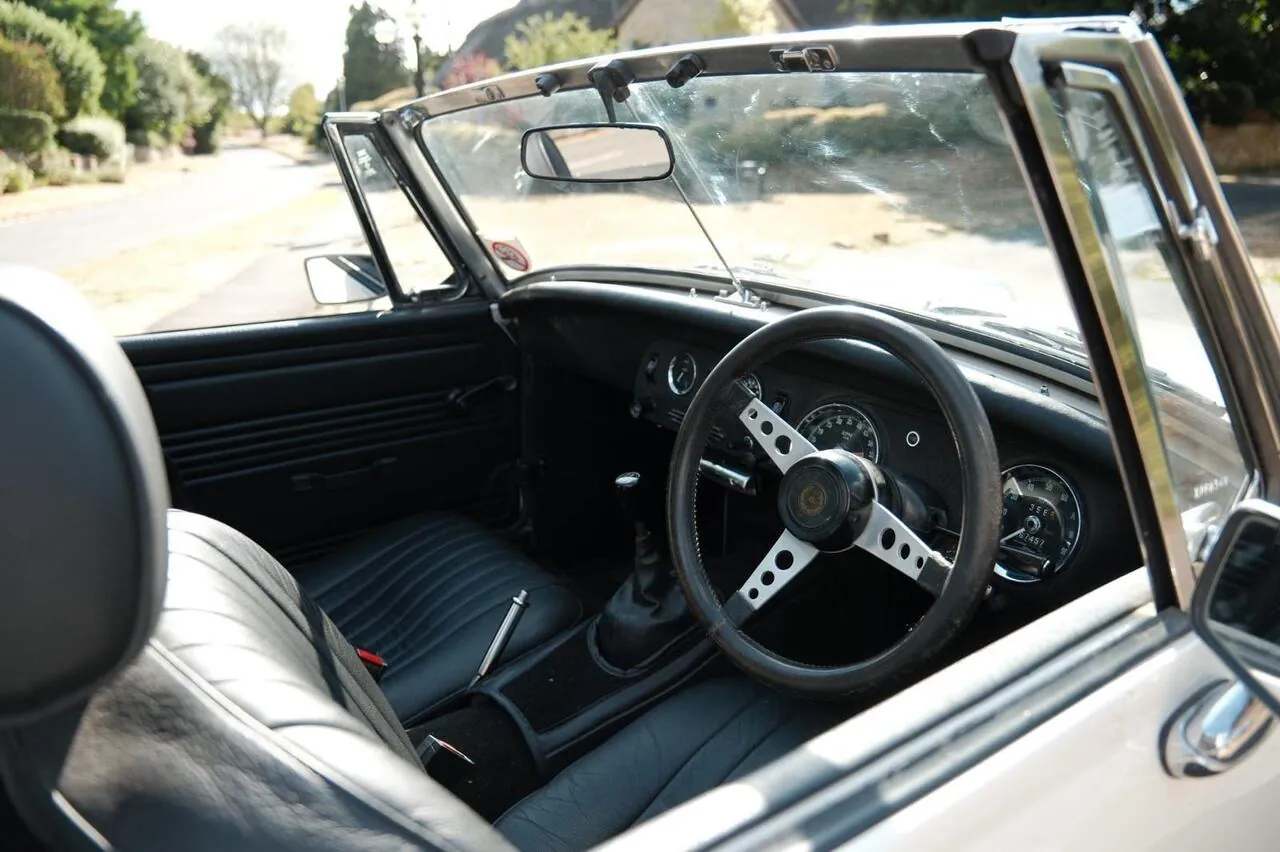 MG Midget 1974 photo 5