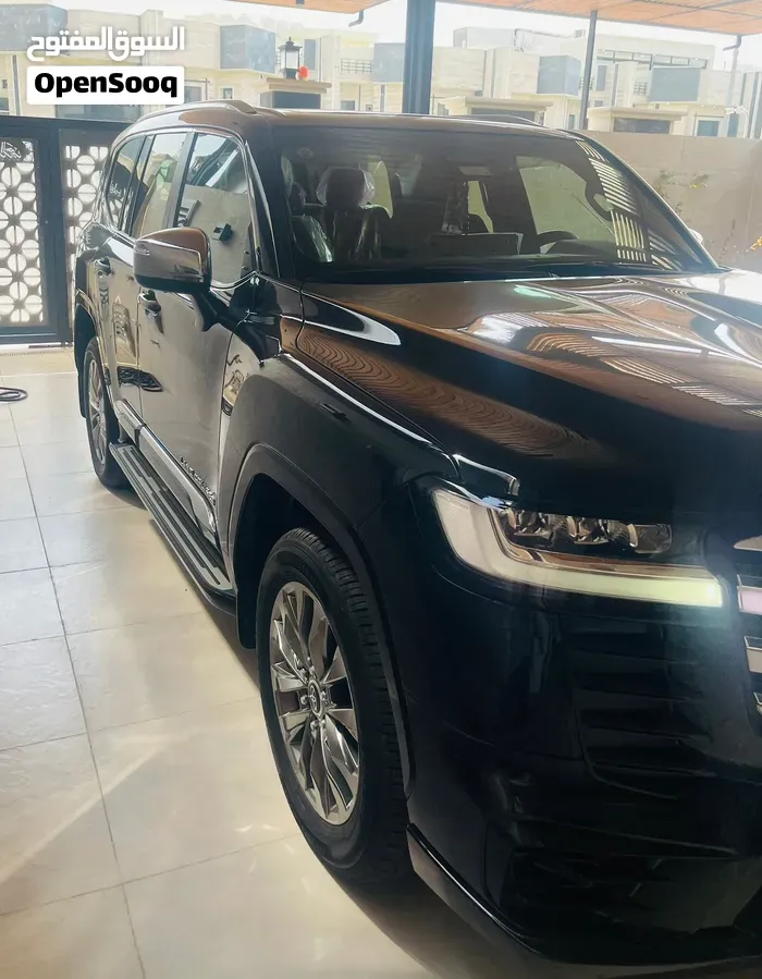 Toyota Land Cruiser 2025 photo 2