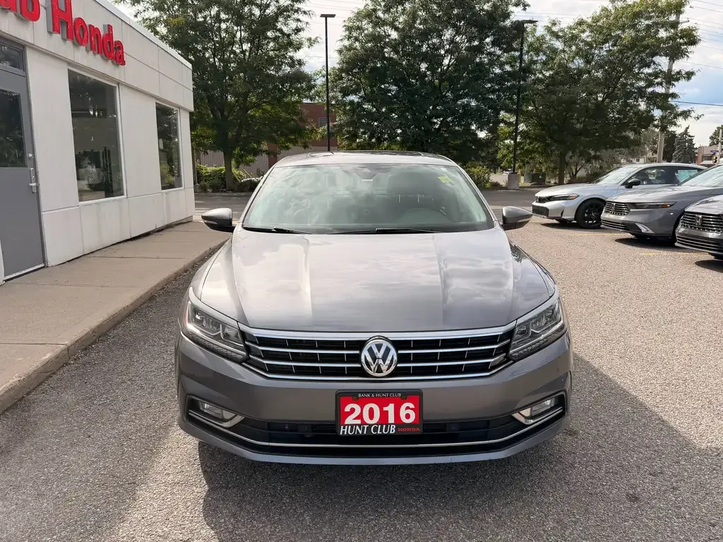 Volkswagen Passat 2016 photo 2