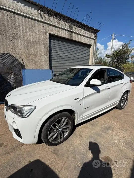 BMW X4 2017 photo 3