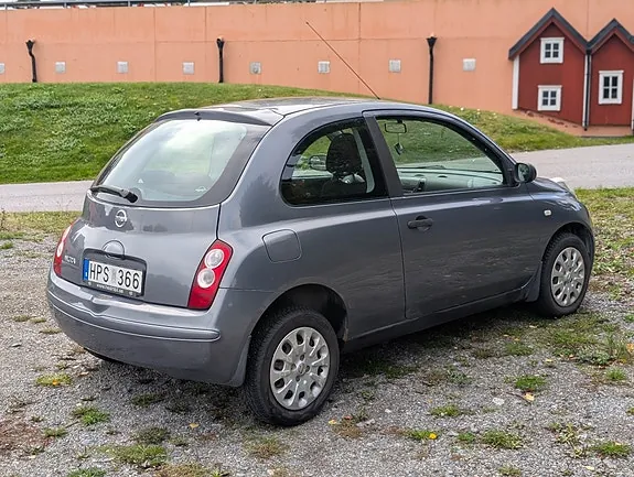 Nissan Micra 2008 photo 4