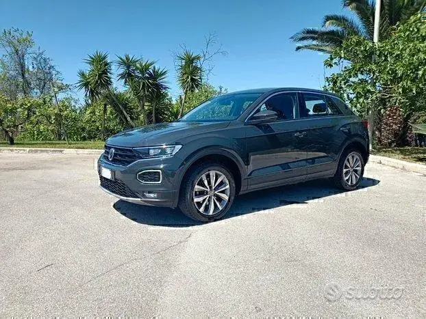 Volkswagen T-Roc 2019 photo 3