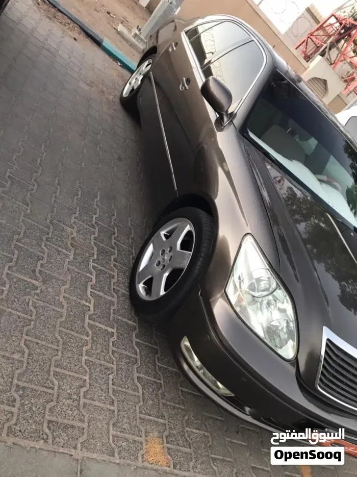 Lexus Ls 430 2004 photo 2