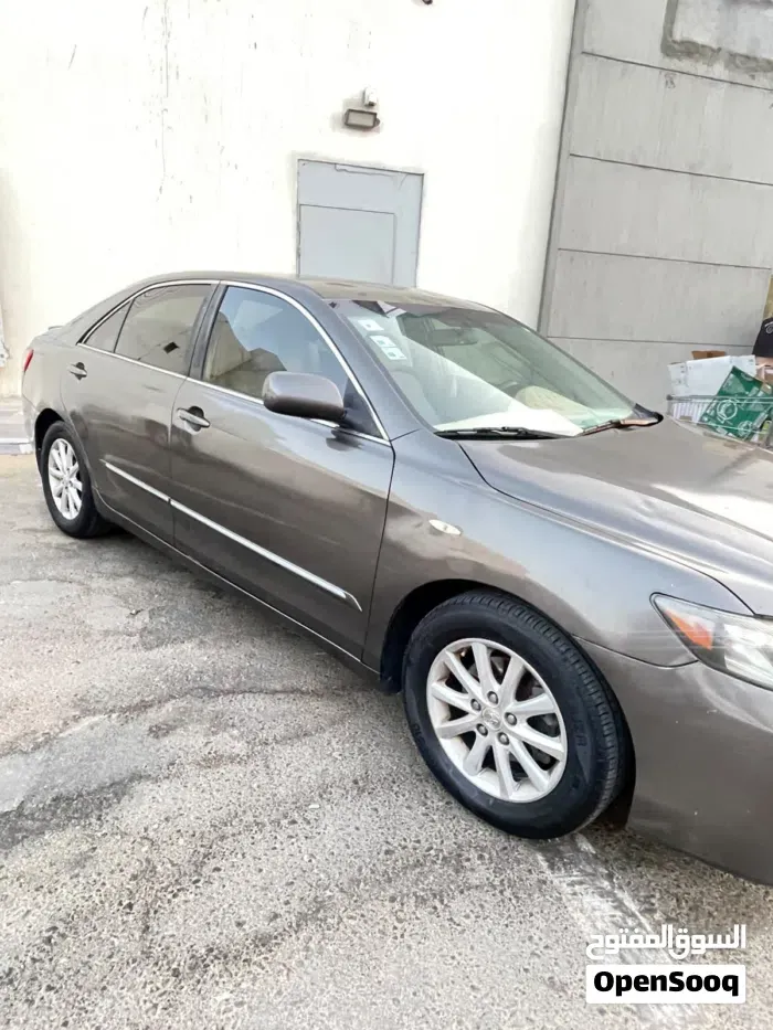 Toyota Camry 2010 photo 2