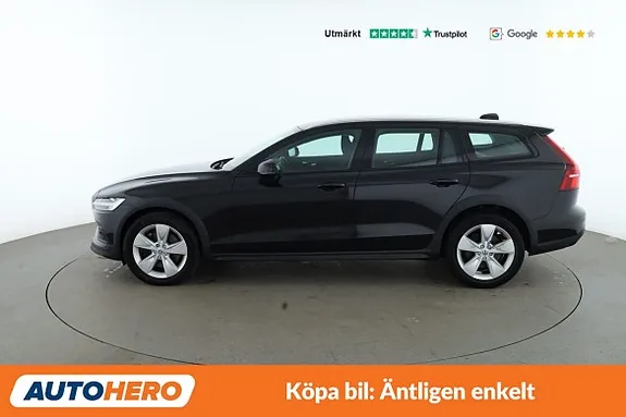 Volvo V60 Cross Country 2021 photo 2