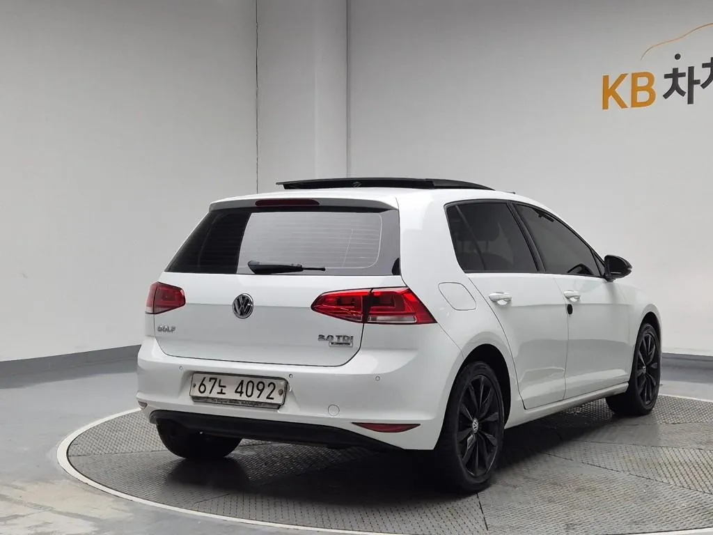 Volkswagen Golf 2015 photo 3