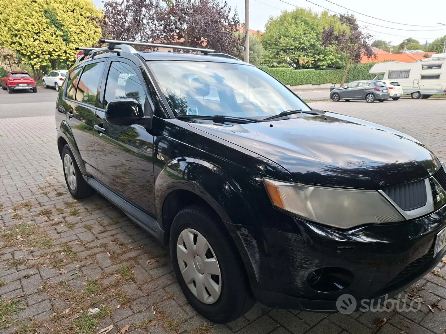 Mitsubishi Outlander 2009 photo 2