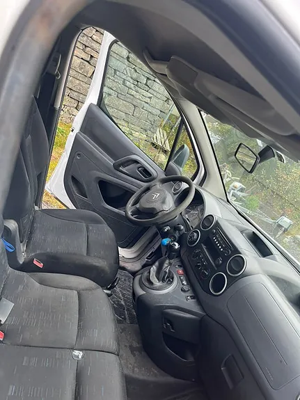 Citroen Berlingo 2011 photo 4
