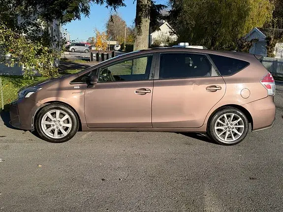Toyota Prius 2016 photo 4