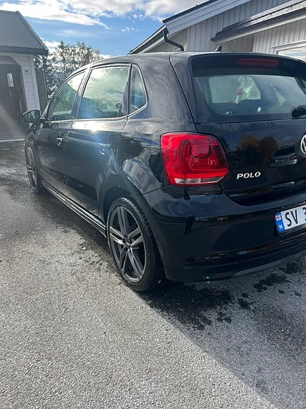 Volkswagen Polo 2012 photo 4