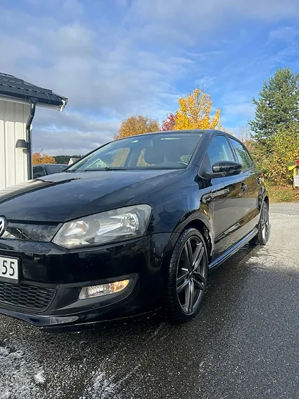 Volkswagen Polo 2012 photo 2