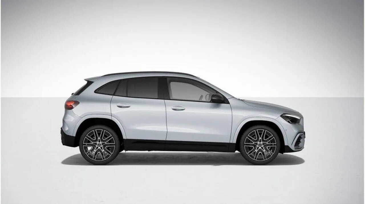 Mercedes-Benz Gla photo 3