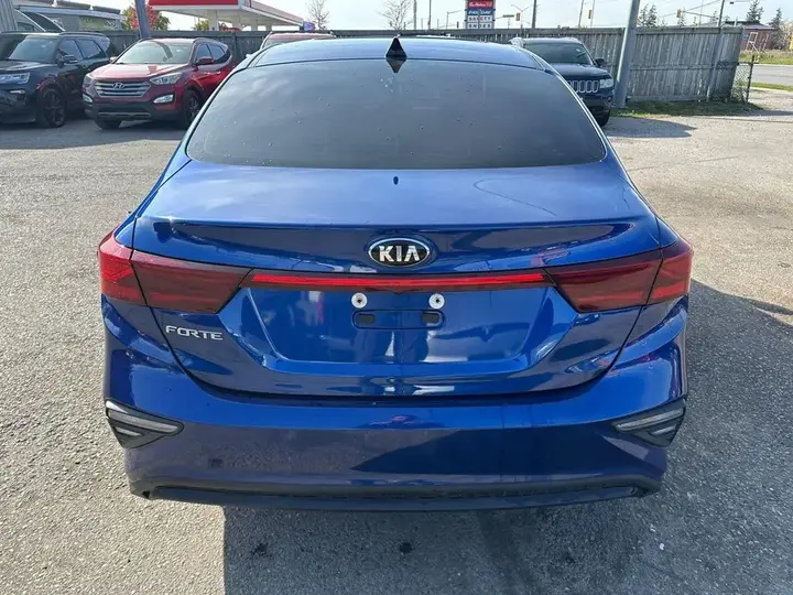 Kia Forte 2020 photo 4