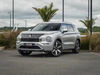 Mitsubishi Outlander 2026 photo 2
