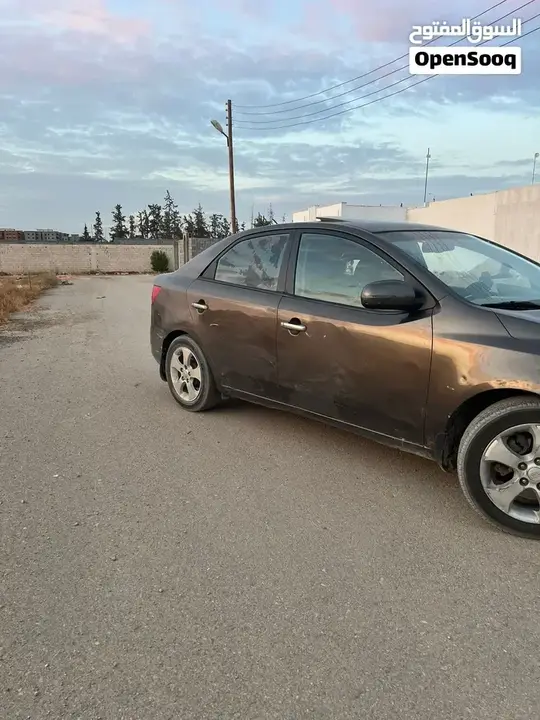 Kia Cerato 2012 photo 3