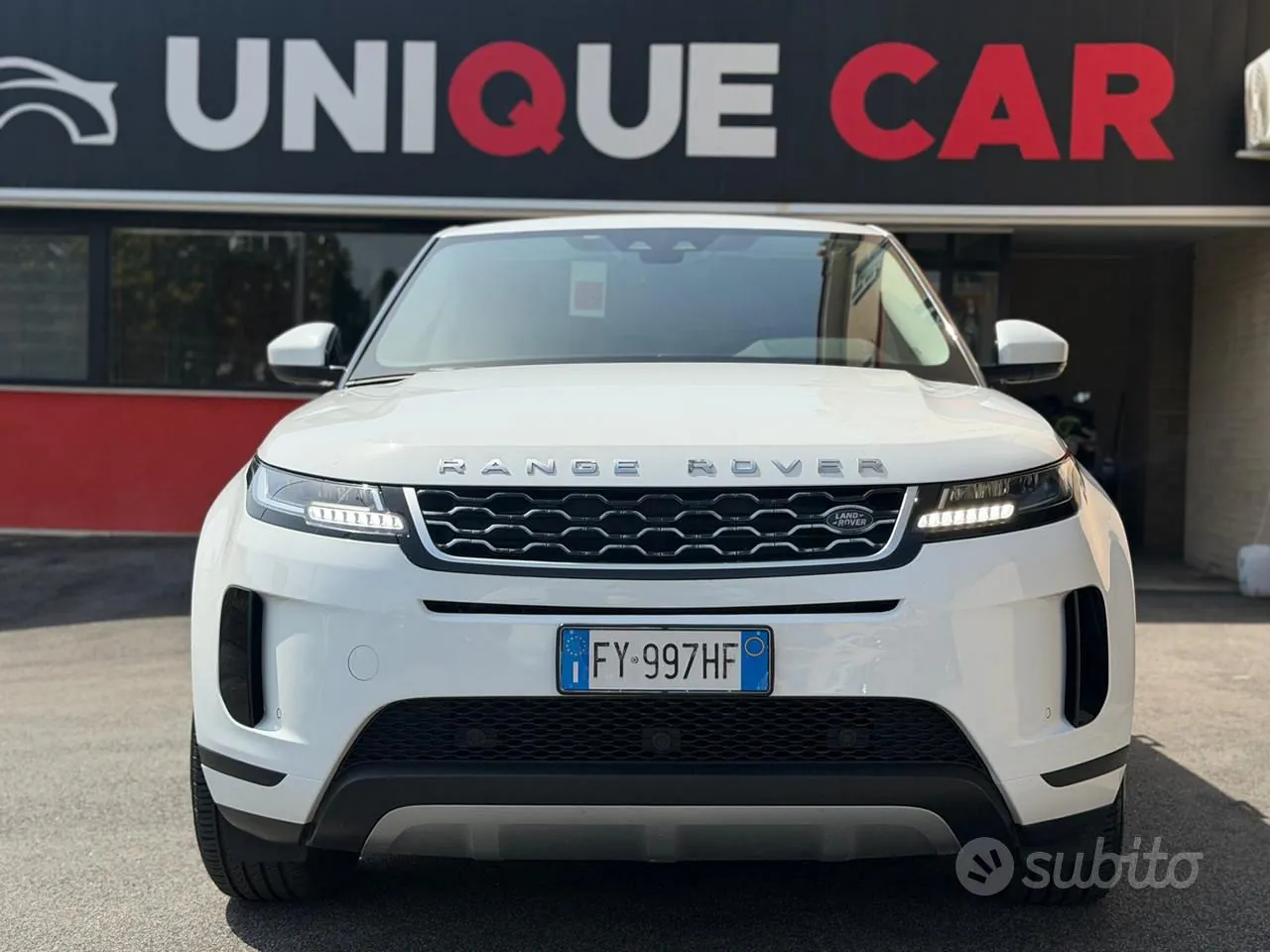 Land Rover Range Rover Evoque 2019 photo 2