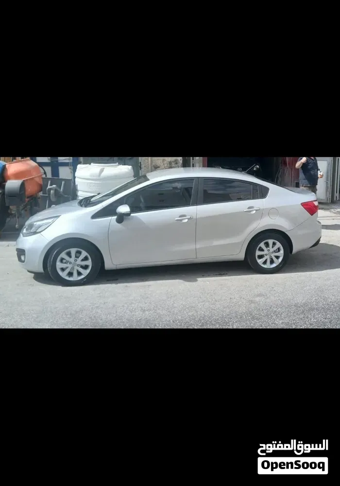 Kia Pride 2014 photo 3