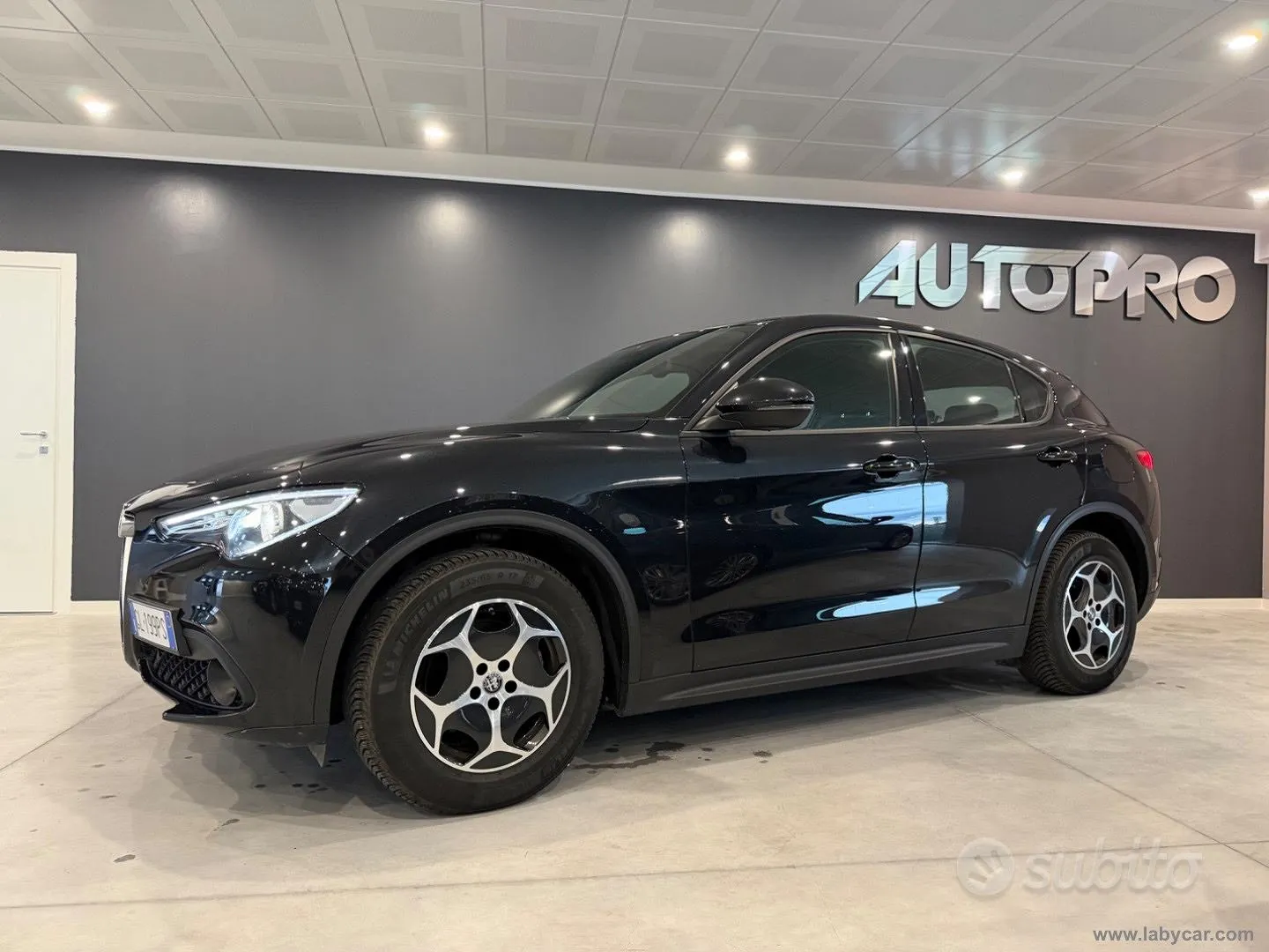 Alfa Romeo Stelvio 2022 photo 2