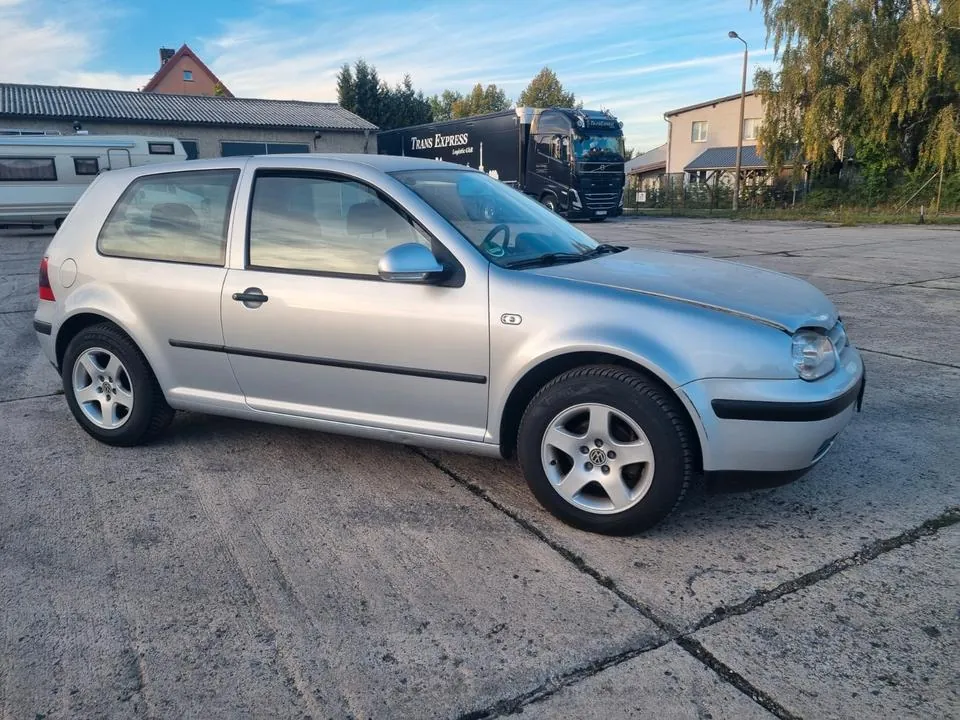 Volkswagen Golf 4