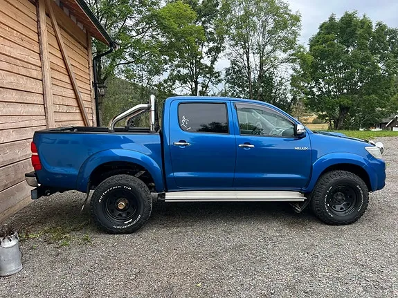Toyota Hilux 2012 photo 4