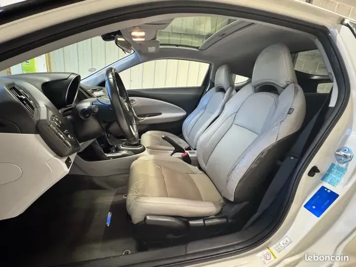 Honda Cr-Z 2010 photo 5