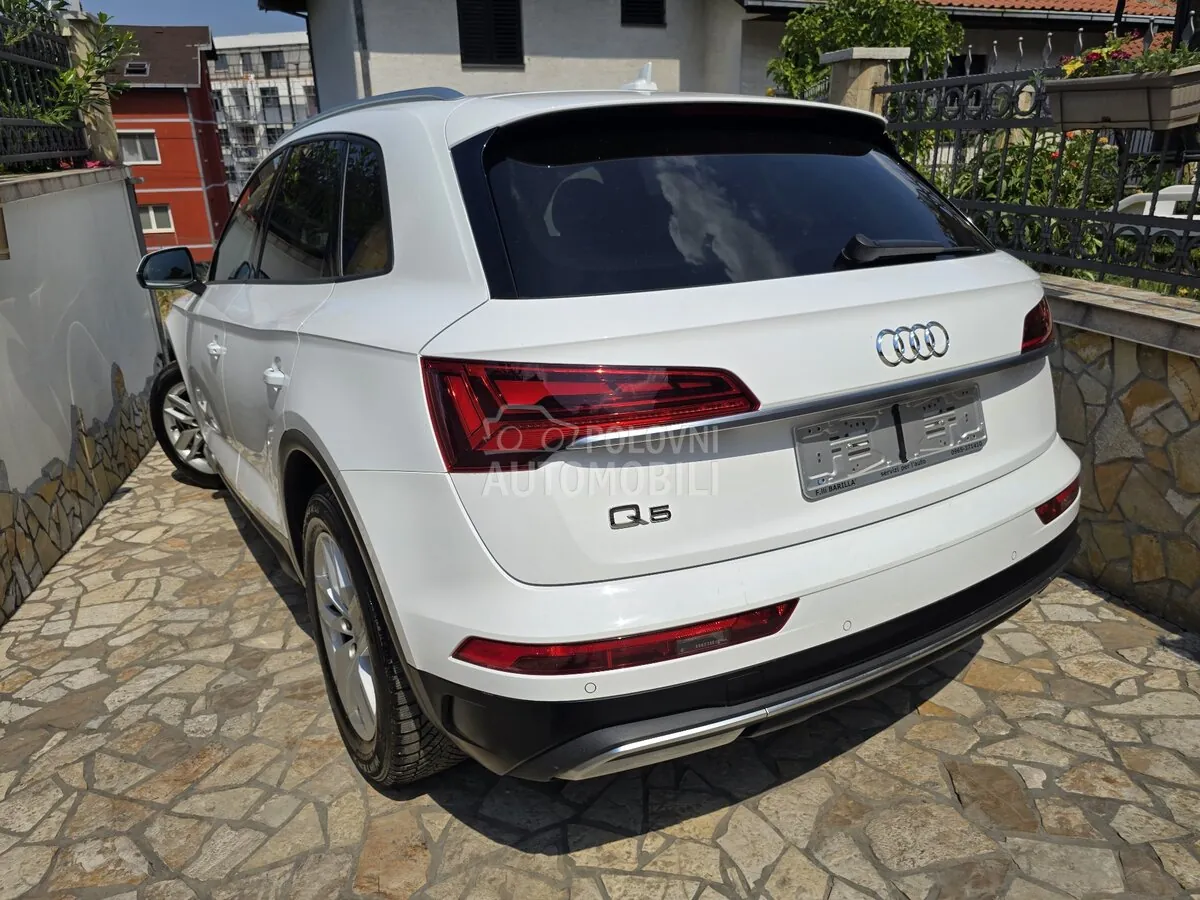 Audi Q5 2022 photo 3