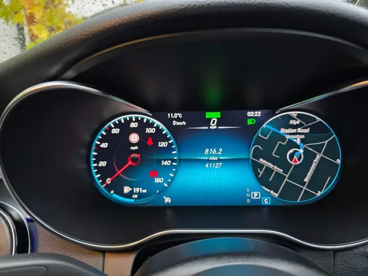 Mercedes-Benz C-Class 2019 photo 5