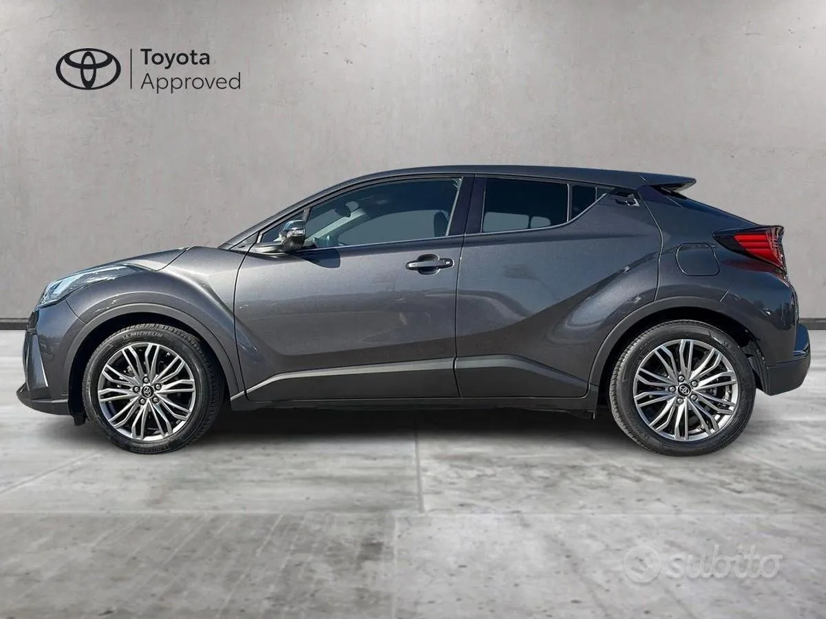Toyota C-Hr 2022 photo 3